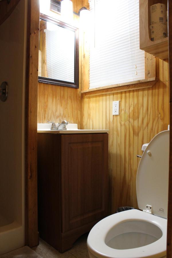 Berry Creek Cabins Hotell Isabel Exteriör bild