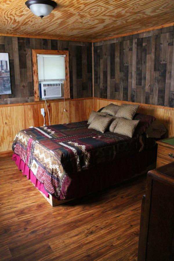 Berry Creek Cabins Hotell Isabel Exteriör bild