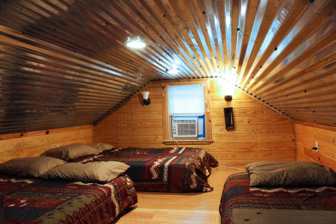 Berry Creek Cabins Hotell Isabel Exteriör bild