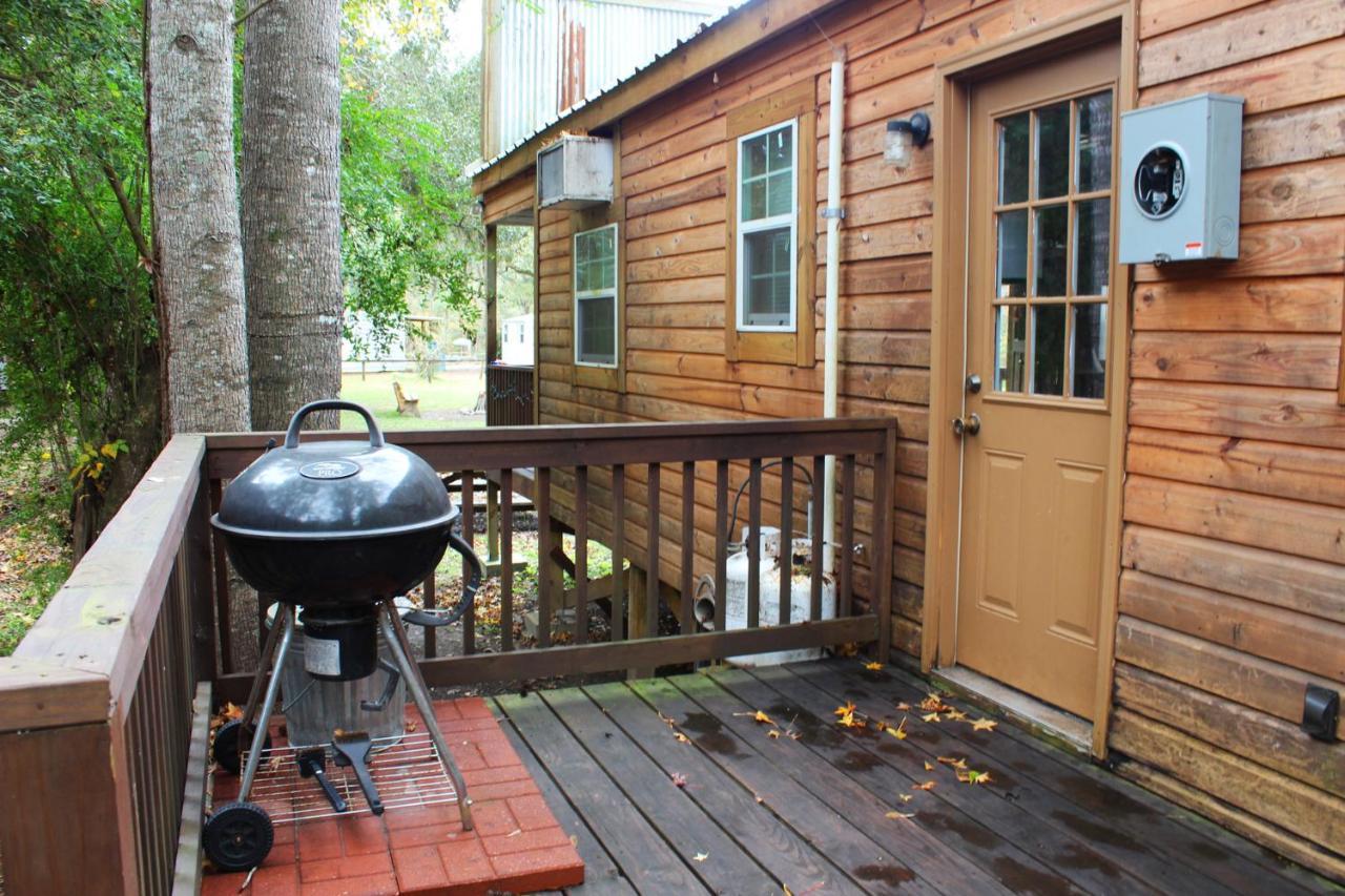 Berry Creek Cabins Hotell Isabel Exteriör bild